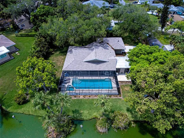 $5,000 | 3670 Emily Lane, Sarasota, FL 34238