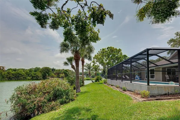 $5,000 | 3670 Emily Lane, Sarasota, FL 34238