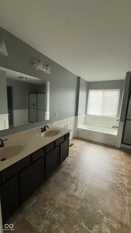 $2,500 | 2244 McGregor Court, Avon, IN 46123