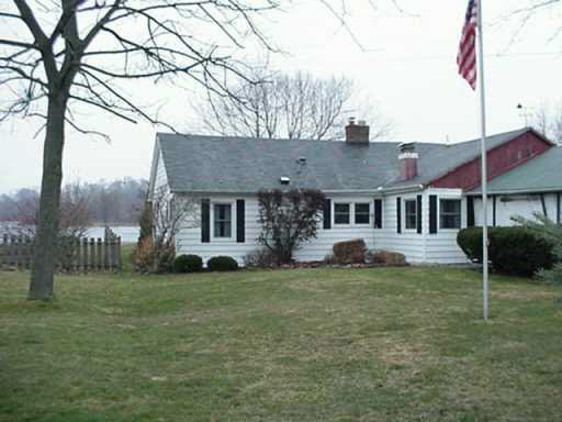25887 Edison Road South Bend, IN 46628 - Photo 2 of 4