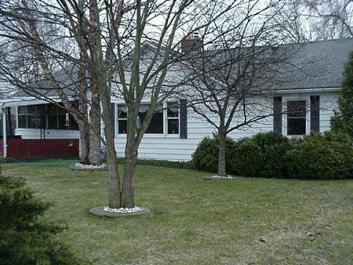 25887 Edison Road South Bend, IN 46628 - Photo 3 of 4