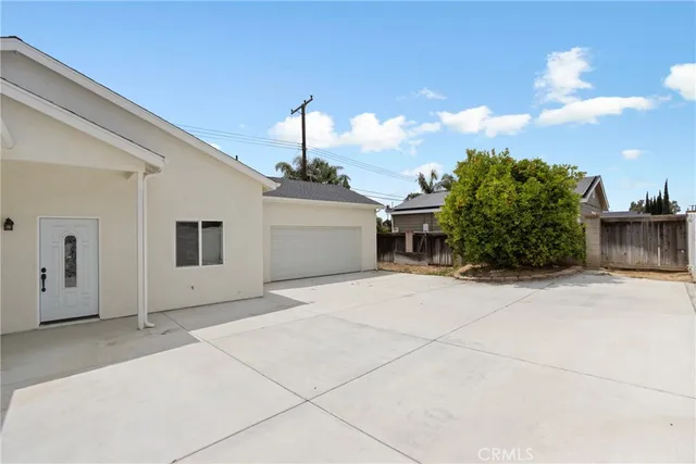 a view of a house with a outdoor space