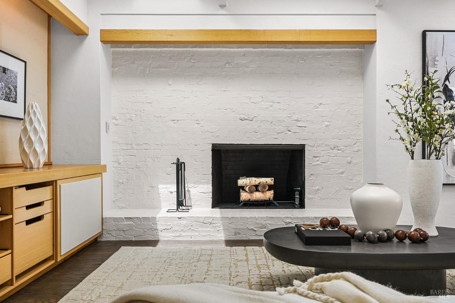 73 Cloud View Road Sausalito, CA 94965 - Photo 9 of 60