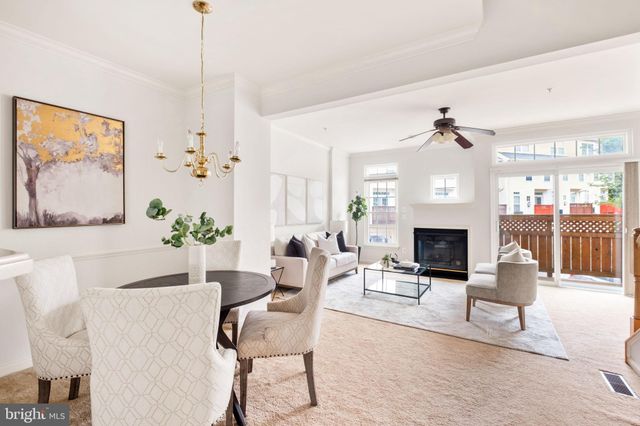 $875,000 | 2768 Manhattan Place, Vienna, VA 22180