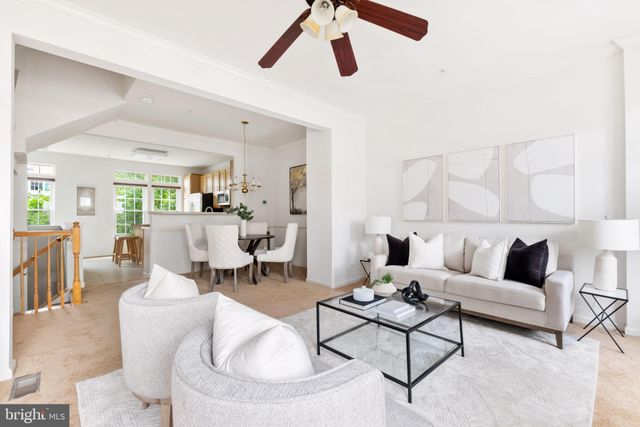 $875,000 | 2768 Manhattan Place, Vienna, VA 22180