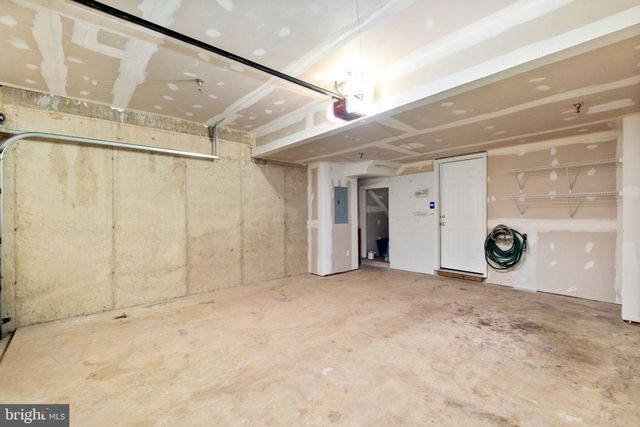 $875,000 | 2768 Manhattan Place, Vienna, VA 22180