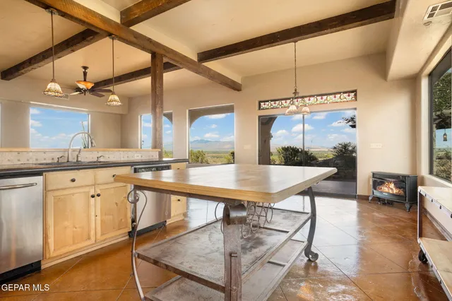 $475,000 | 6670 Camino Secreto, La Mesa, NM 88044