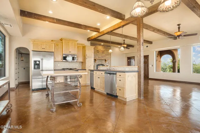 $475,000 | 6670 Camino Secreto, La Mesa, NM 88044