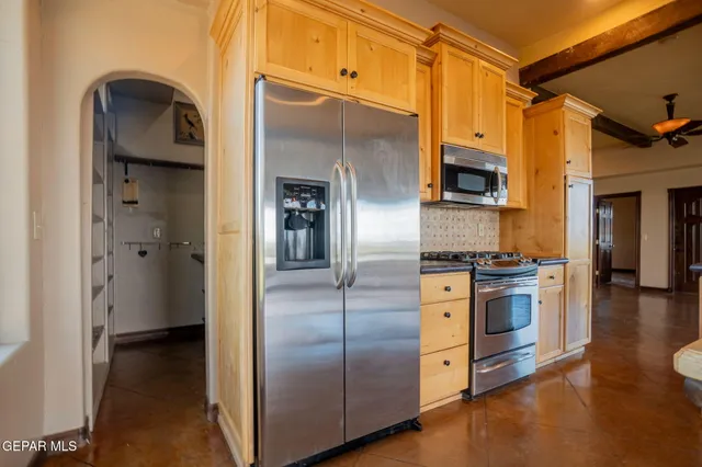 $475,000 | 6670 Camino Secreto, La Mesa, NM 88044