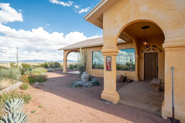 $475,000 | 6670 Camino Secreto, La Mesa, NM 88044