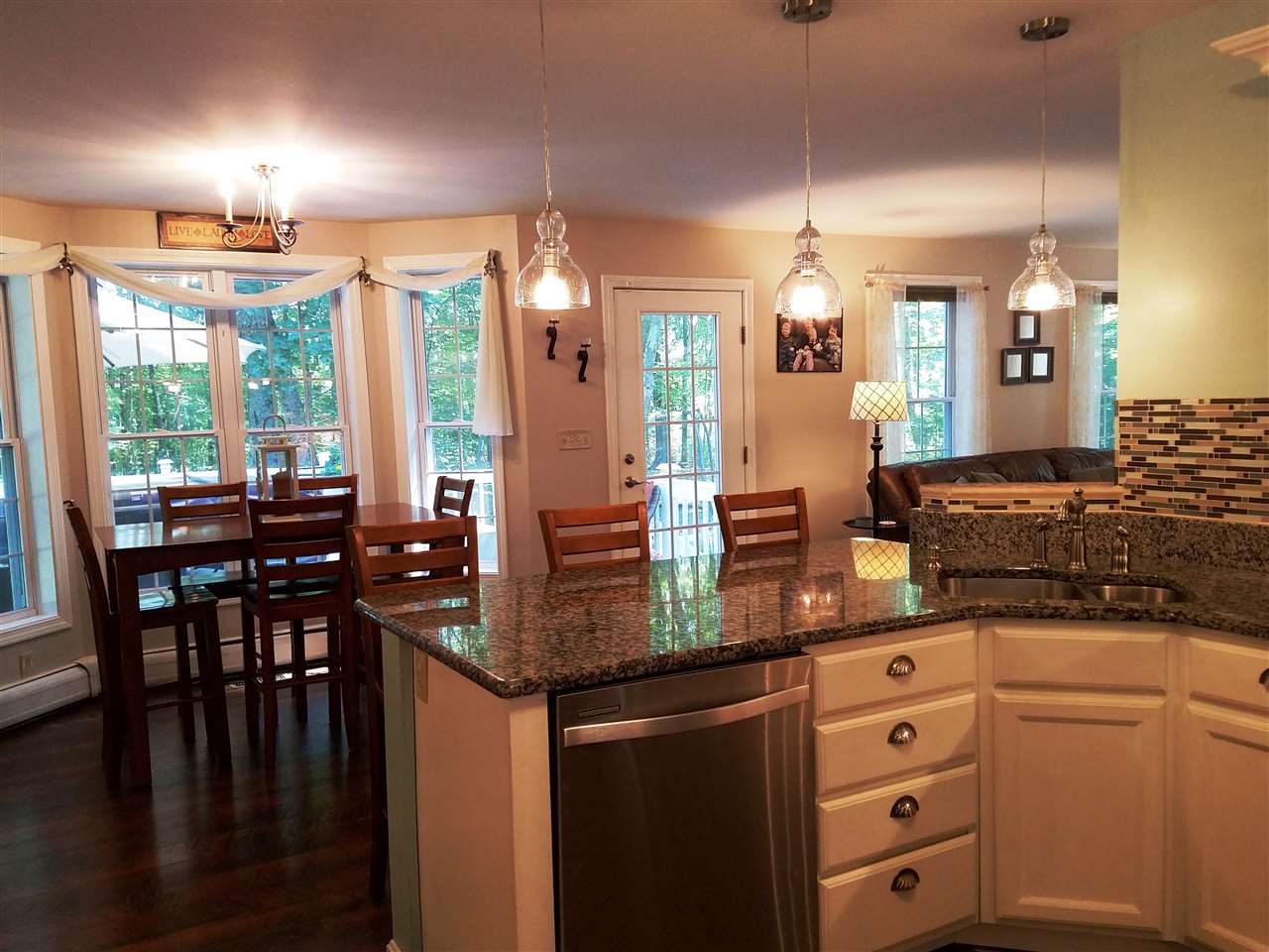 47 Shady Hill Drive Rochester, NH 03867 - Photo 4 of 40 Gallery Image 4