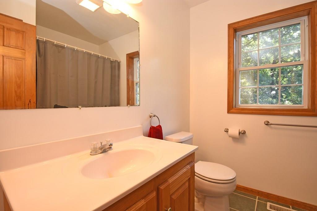 84 Nash Road Ashby, MA 01431 - Photo 18 of 29