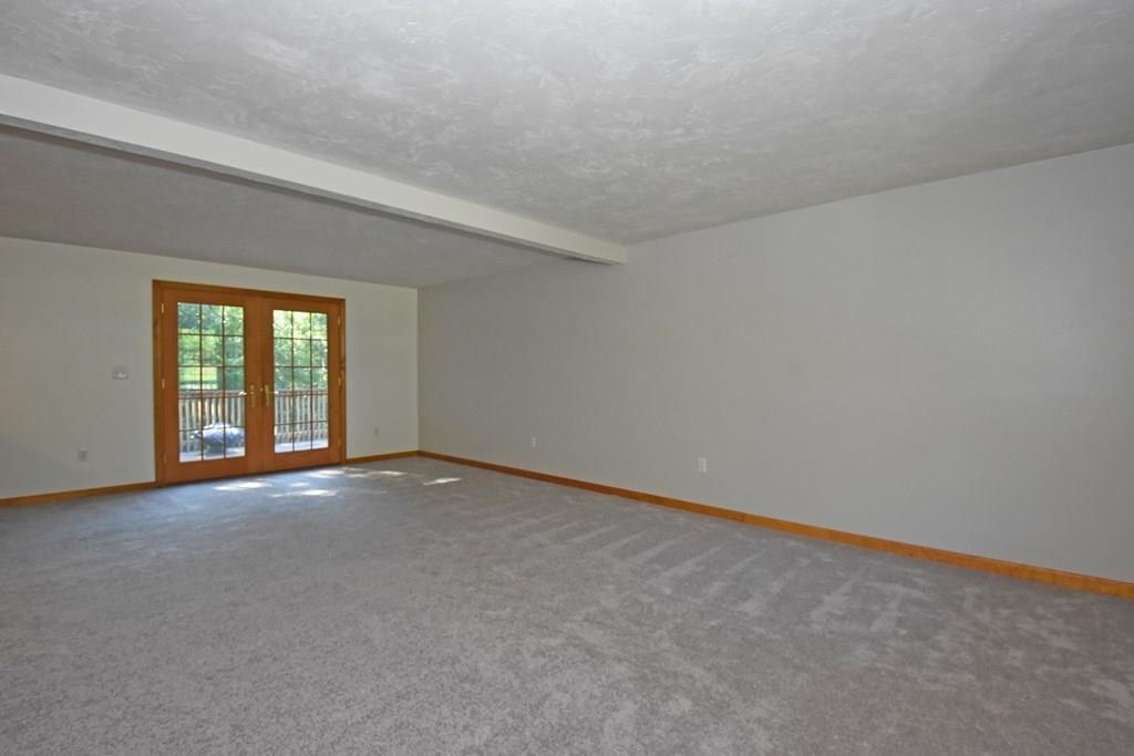 84 Nash Road Ashby, MA 01431 - Photo 7 of 29