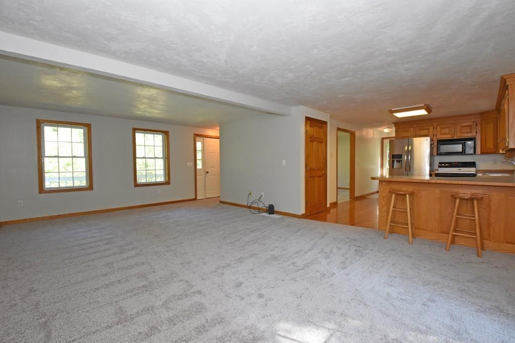 84 Nash Road Ashby, MA 01431 - Photo 8 of 29