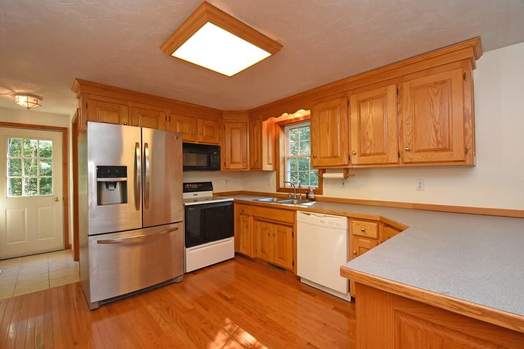 84 Nash Road Ashby, MA 01431 - Photo 9 of 29