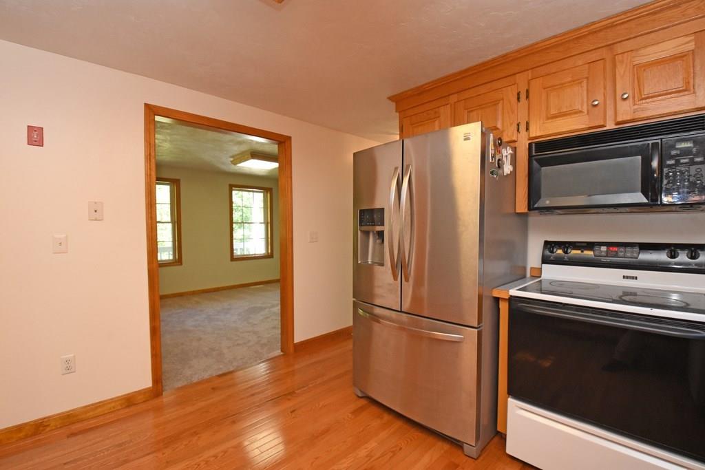 84 Nash Road Ashby, MA 01431 - Photo 10 of 29