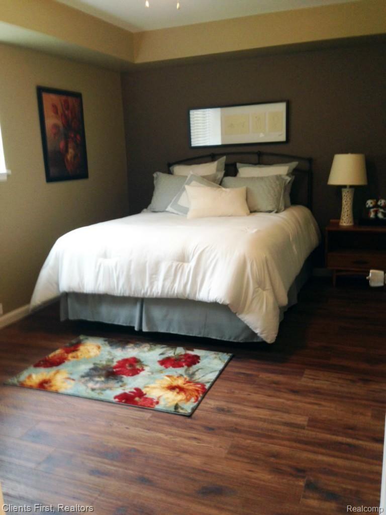 1665 Riverside Drive, Unit 8 Rochester, MI 48309 - Photo 14 of 25 bedroom.jpg
