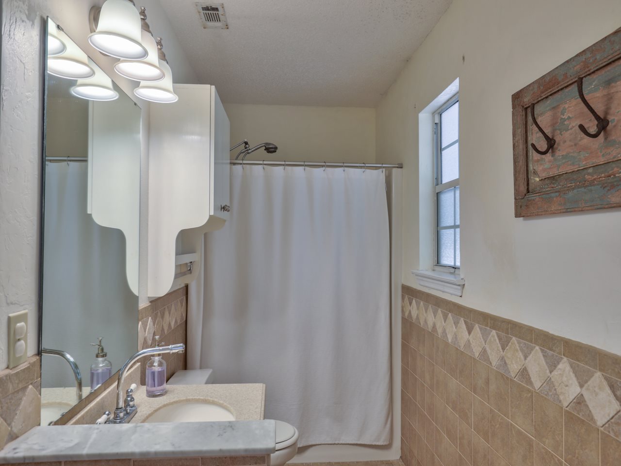6274 Williams Road Tallahassee, FL 32311 - Photo 10 of 36 Gallery Image 10