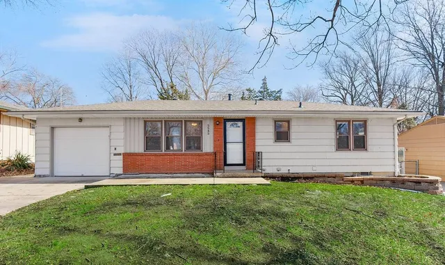$245,000 | 5545 North Woodland Avenue, Kansas City, MO 64118