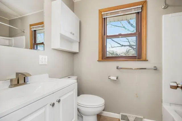 $245,000 | 5545 North Woodland Avenue, Kansas City, MO 64118