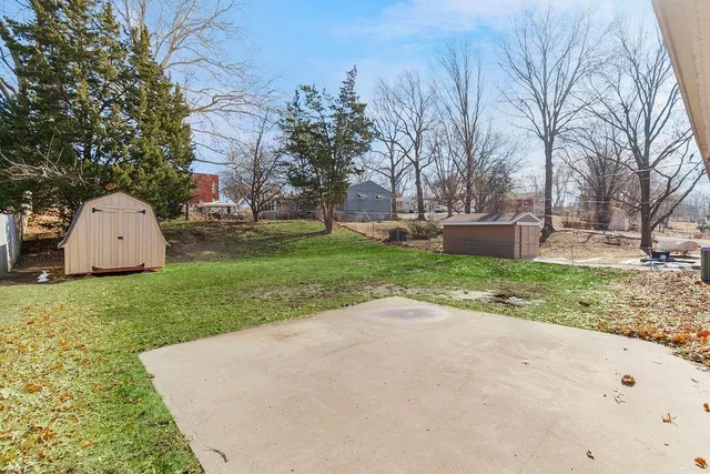 $245,000 | 5545 North Woodland Avenue, Kansas City, MO 64118