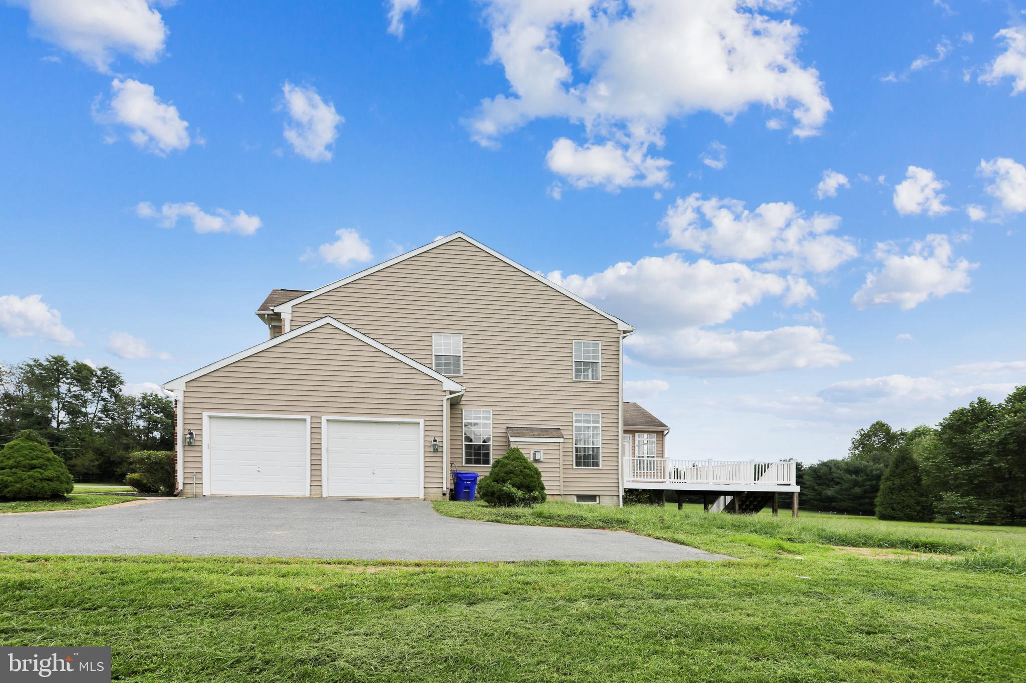 22401 Goshen School Road Laytonsville, MD 20882 - Photo 111 of 122 Side Elevation