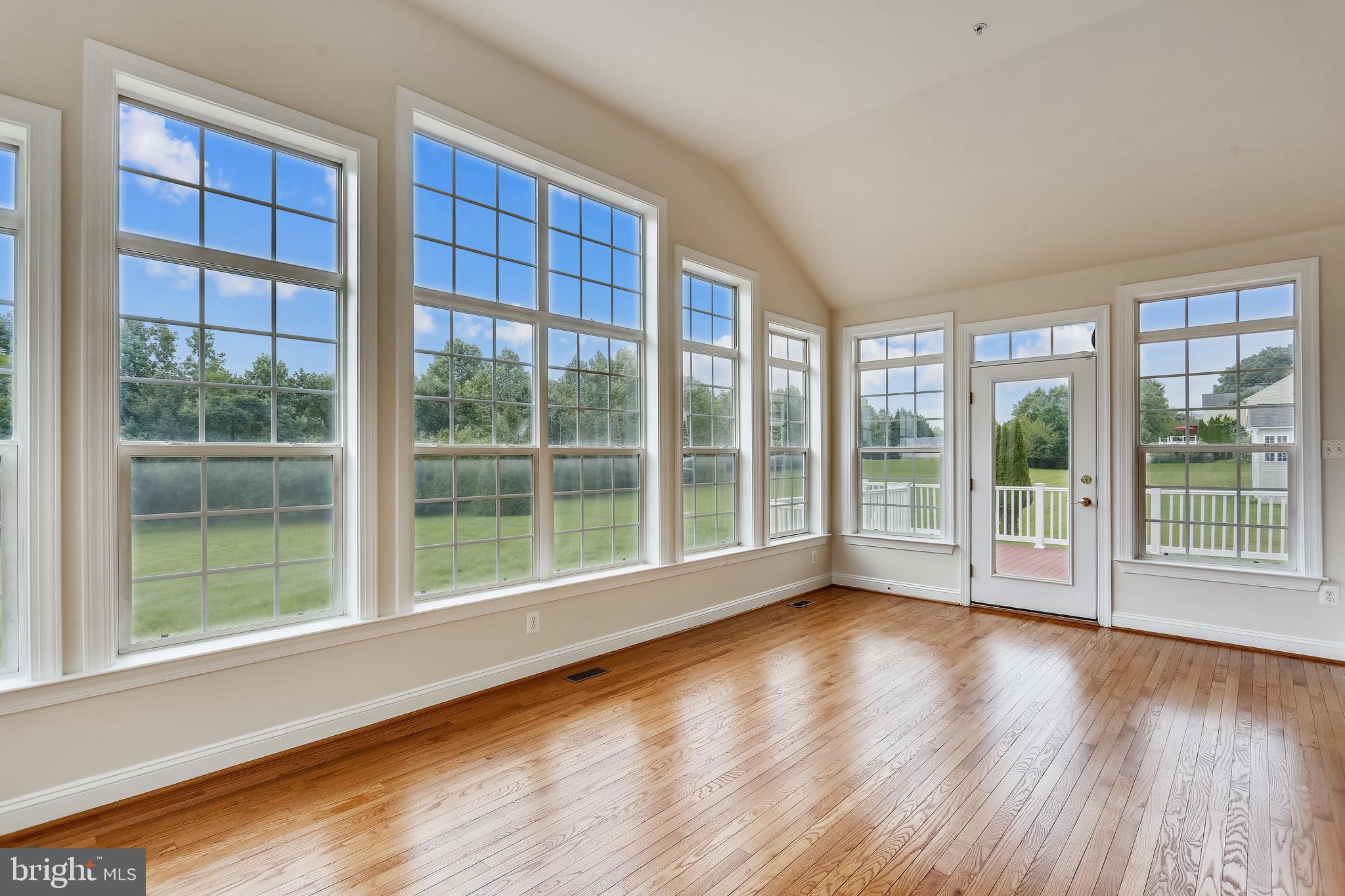 22401 Goshen School Road Laytonsville, MD 20882 - Photo 34 of 122 Sun Room