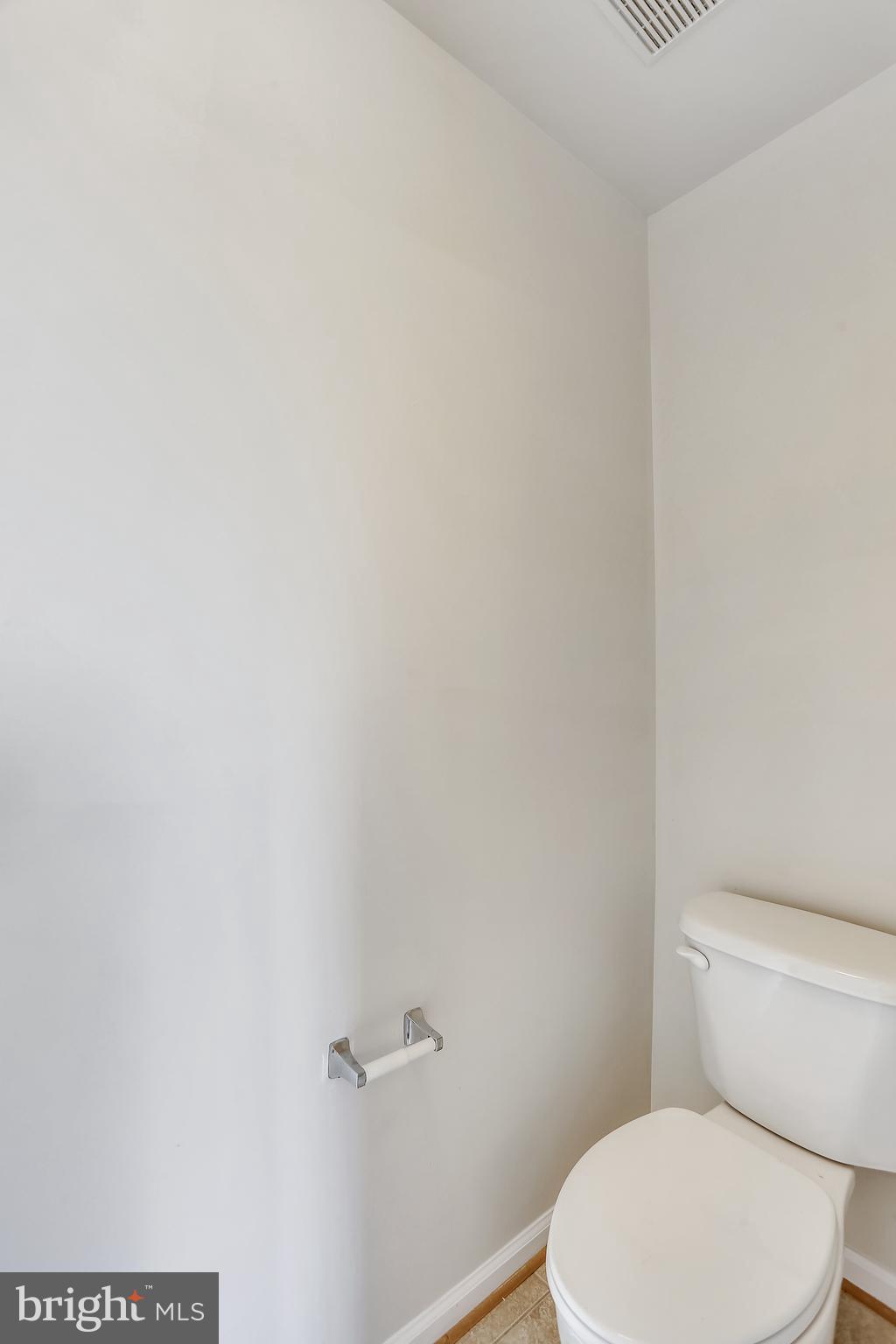 22401 Goshen School Road Laytonsville, MD 20882 - Photo 97 of 122 powder room