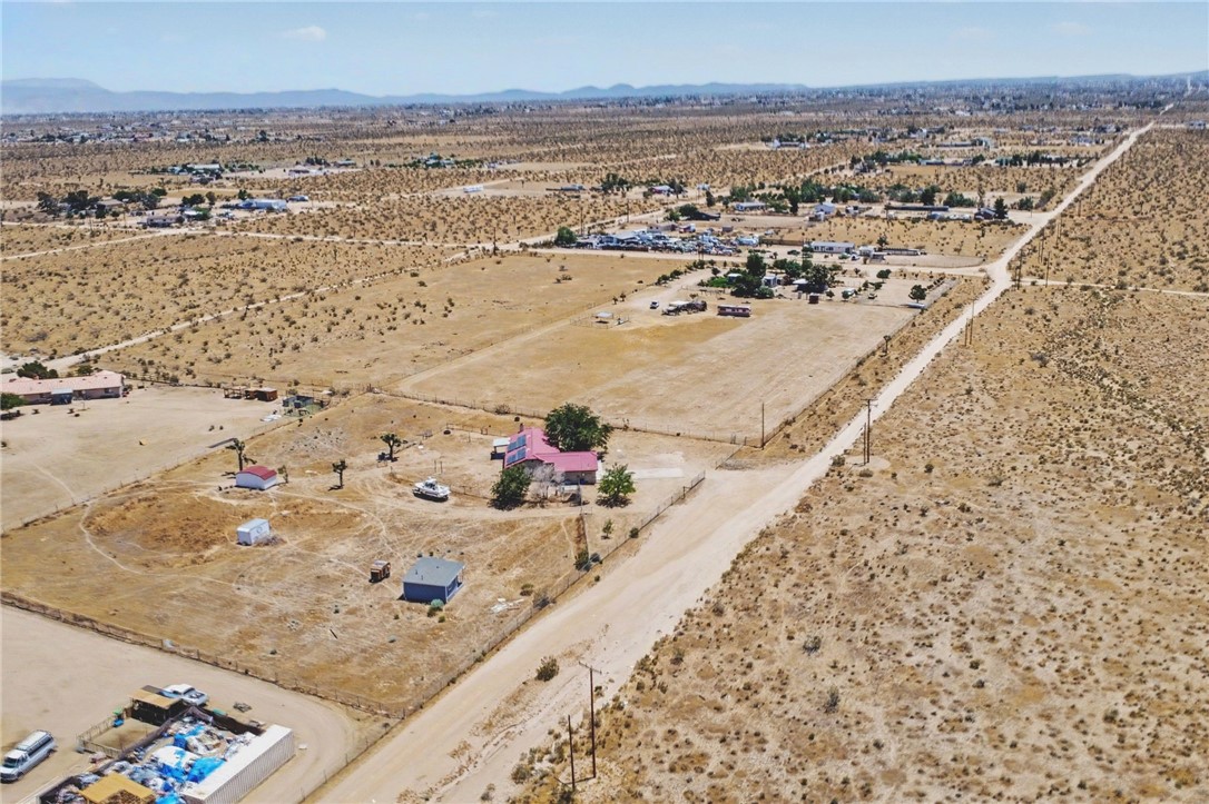 13451 Sonora Road Phelan, CA 92371 - Photo 33 of 35