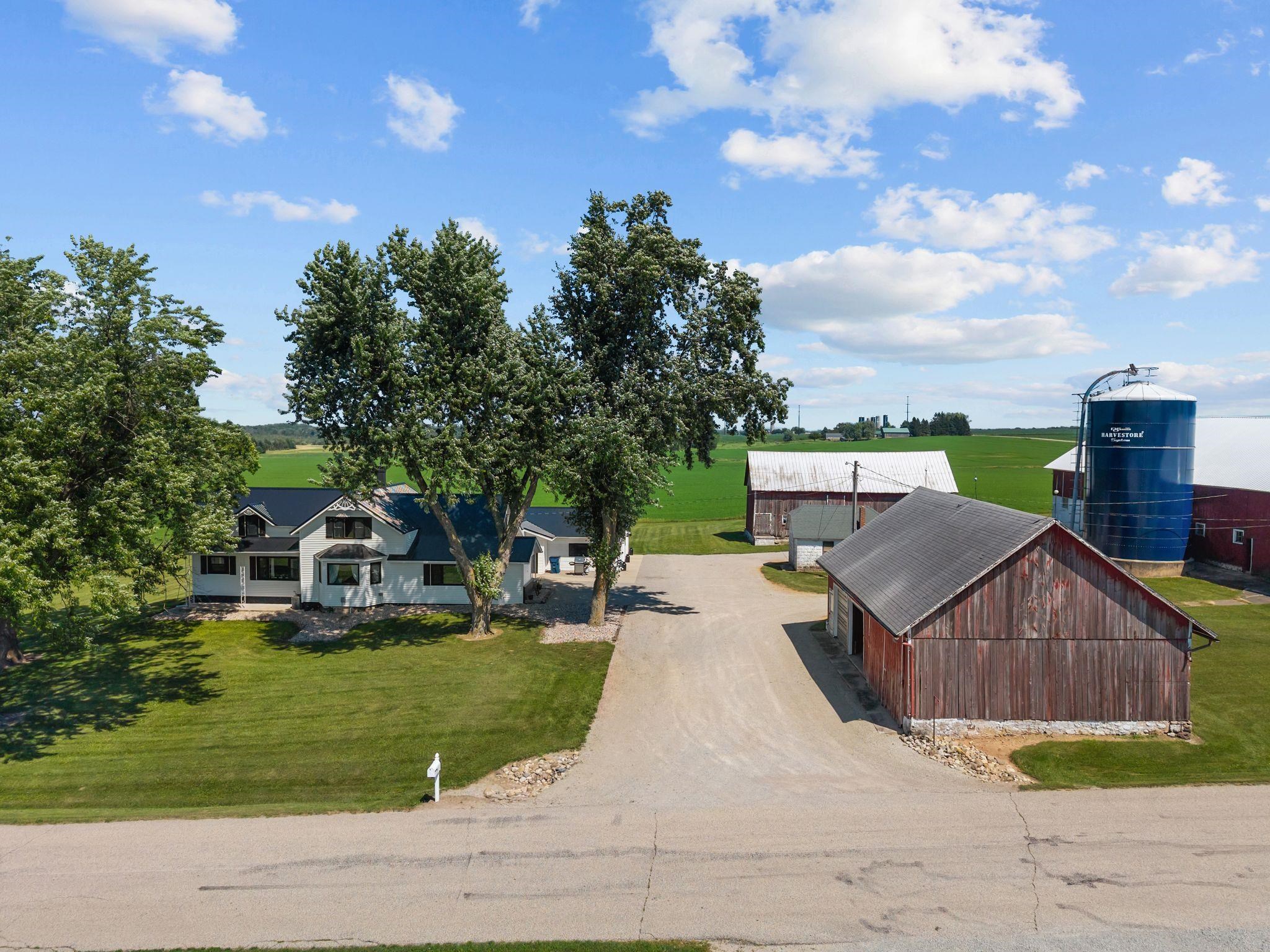 N5964 Division Road Cecil, WI 54111 - Photo 73 of 80