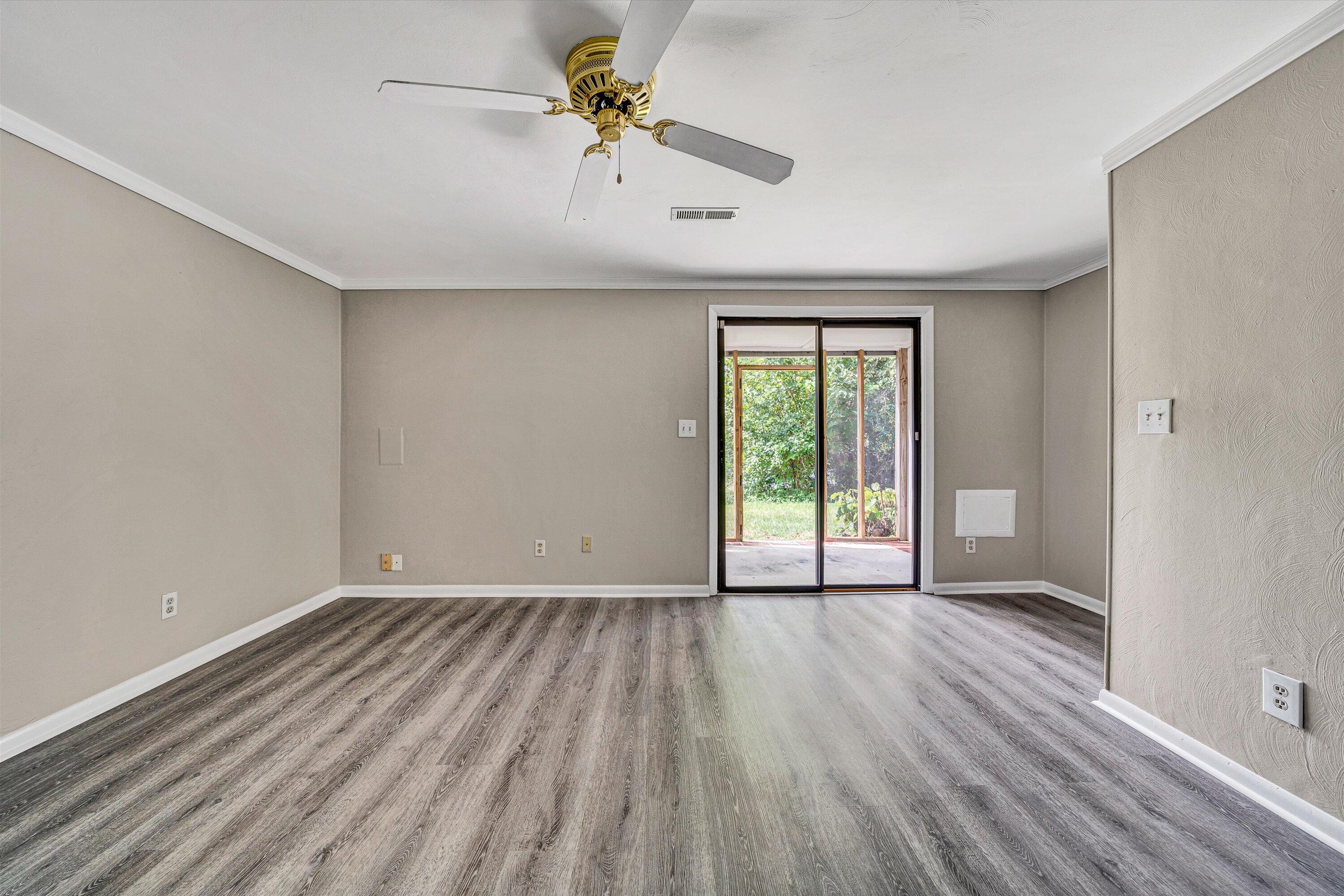 7311 Maple Court Southwest Roanoke, VA 24018 - Photo 28 of 41 27-VM-04109