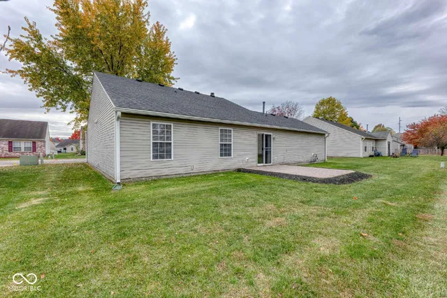 $2,295 | 8520 Lincoln Court, Fishers, IN 46038