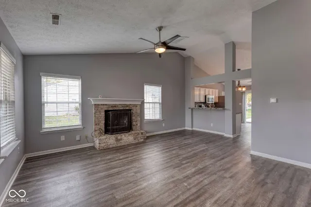 $2,295 | 8520 Lincoln Court, Fishers, IN 46038