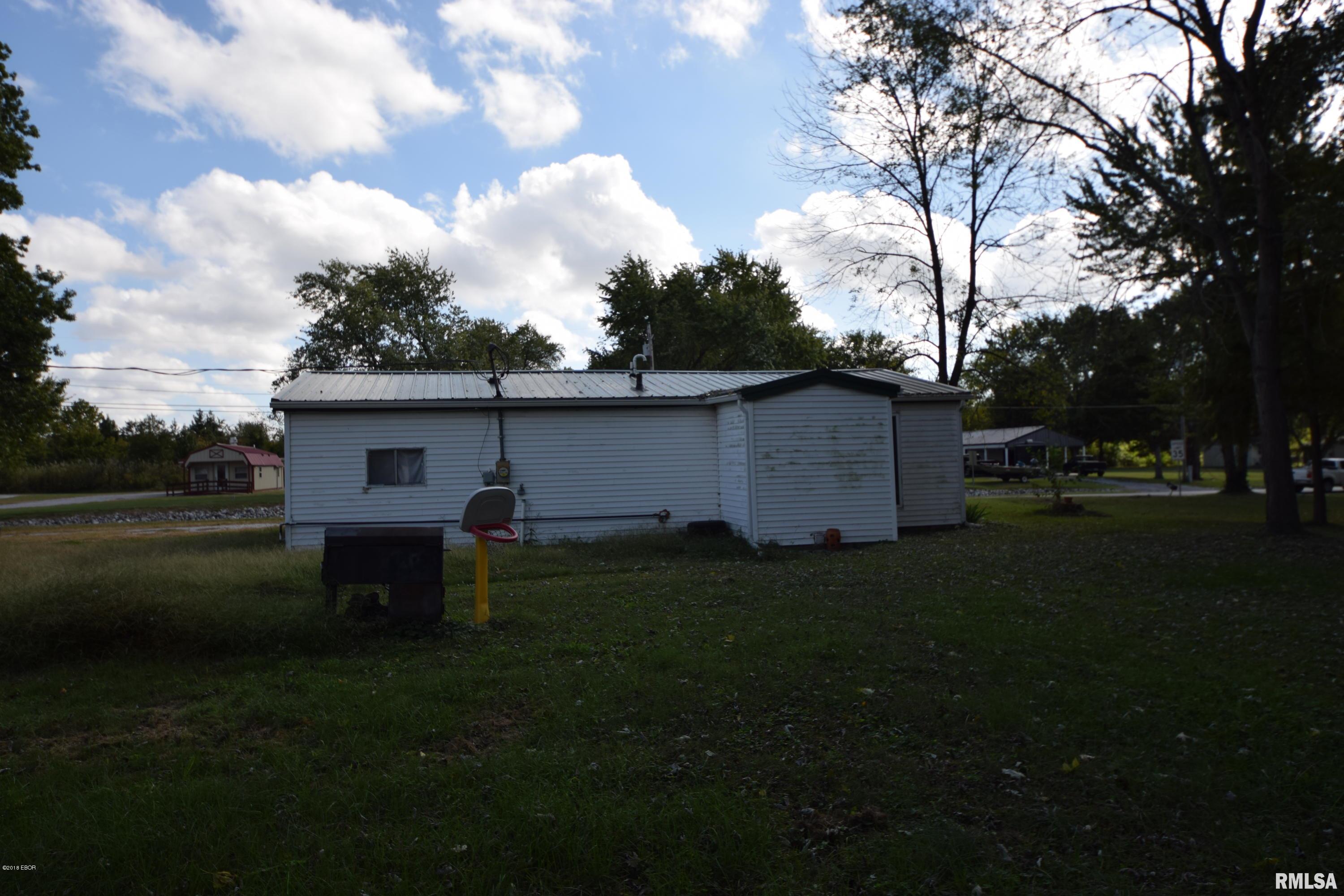 312 North Main Street Royalton, IL 62983 - Photo 7 of 16