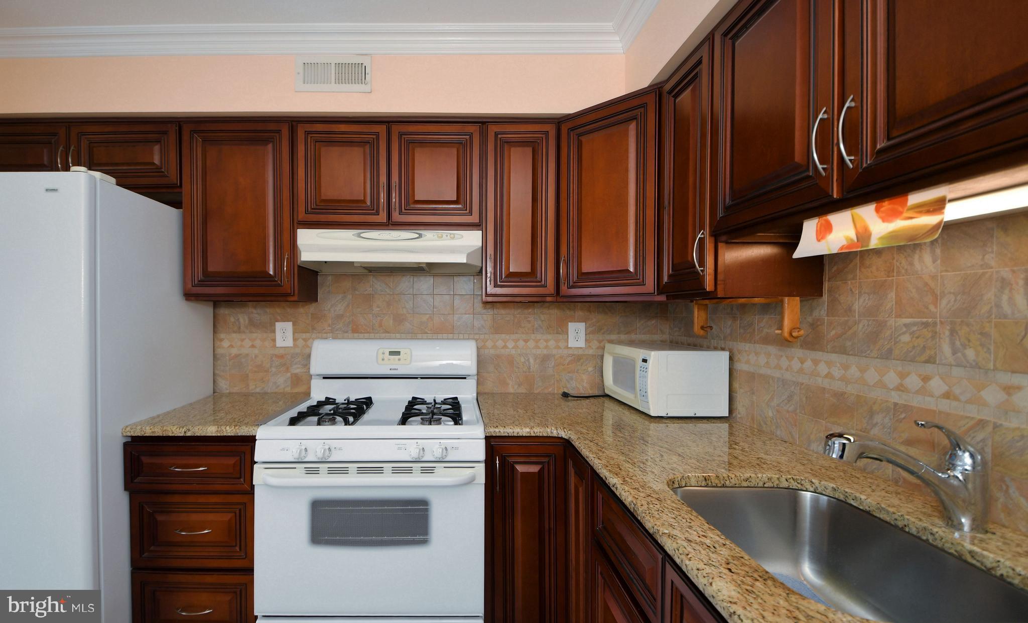 8920 Krewstown Road, Unit 219 Philadelphia, PA 19115 - Photo 24 of 43 Gallery Image 24