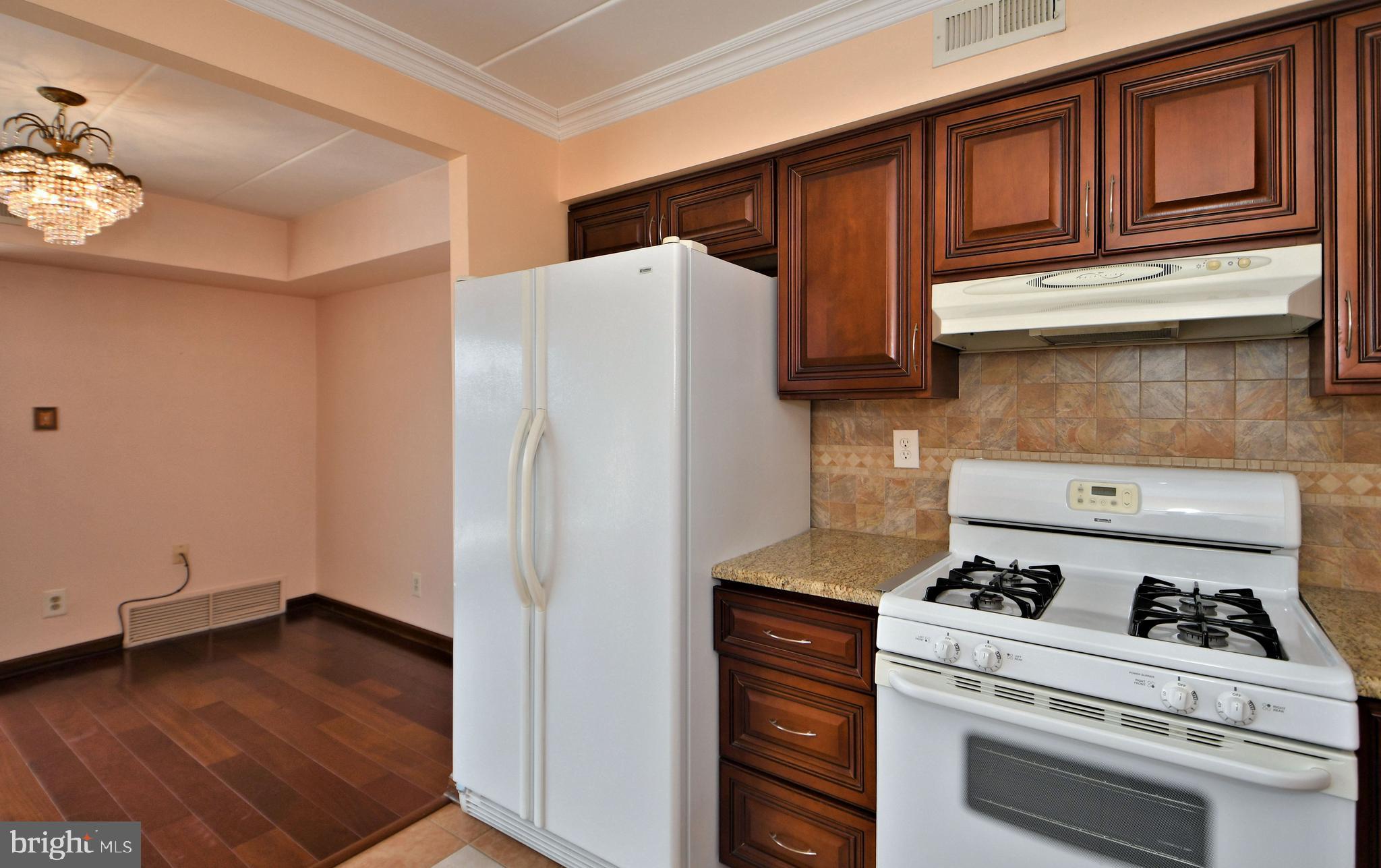 8920 Krewstown Road, Unit 219 Philadelphia, PA 19115 - Photo 25 of 43 Gallery Image 25