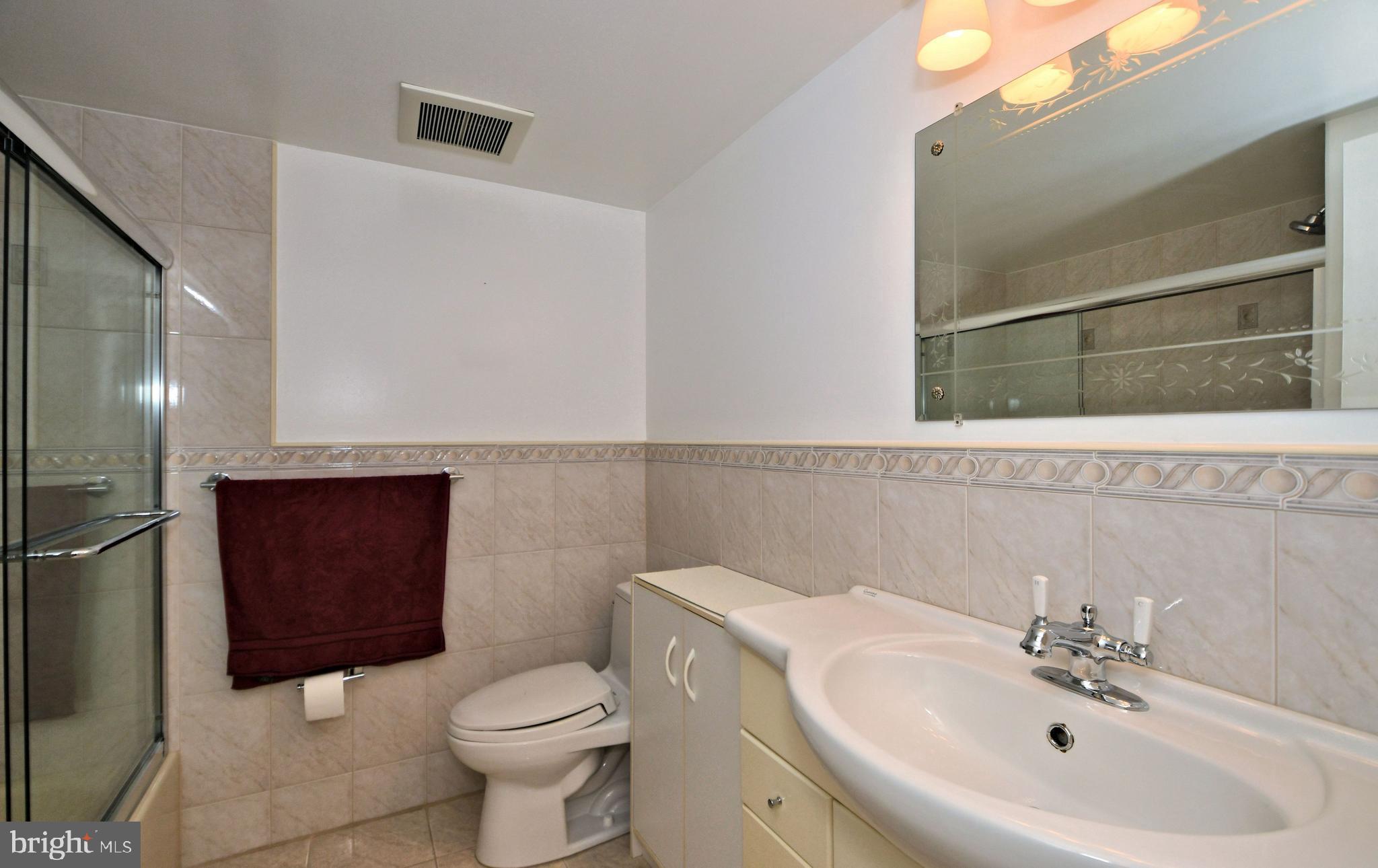 8920 Krewstown Road, Unit 219 Philadelphia, PA 19115 - Photo 28 of 43 Gallery Image 28