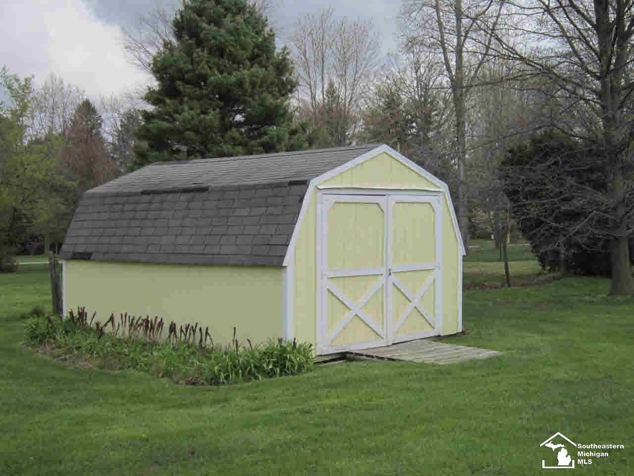 9770 Summerfield Road Temperance, MI 48182 - Photo 6 of 20 Shed