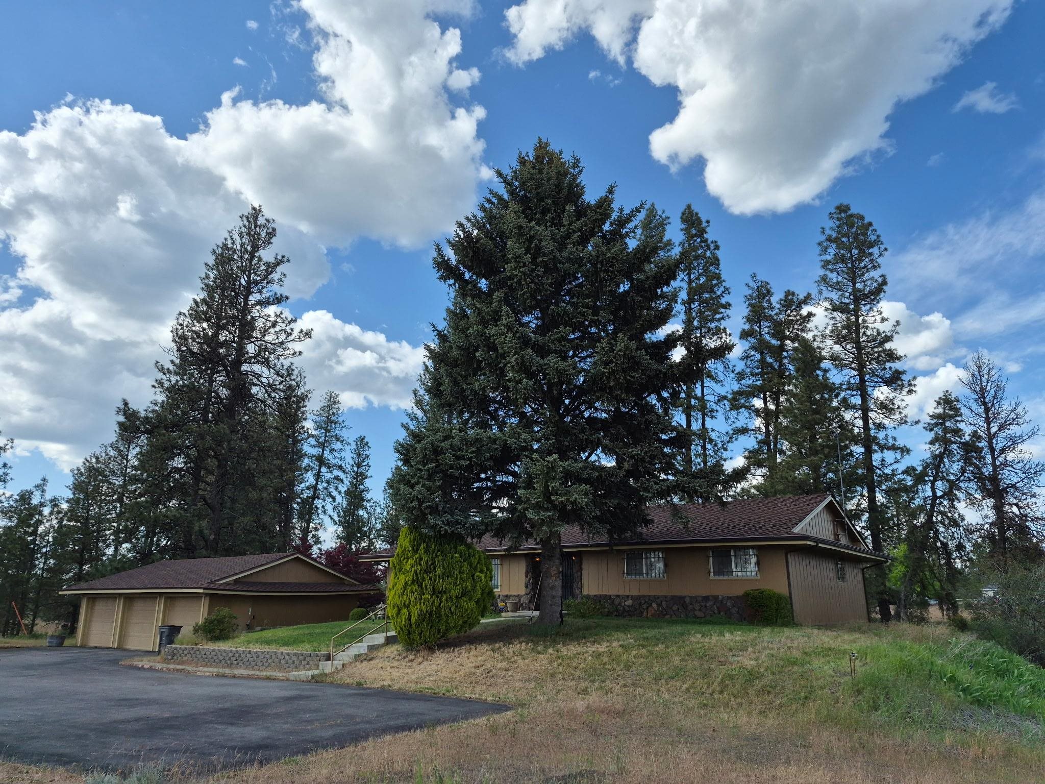 23213 South Cross Road Cheney, WA 99004 - Photo 35 of 36