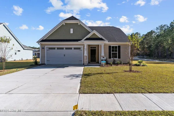 $345,900 | 607 Ashvale Lane Southeast, Bolivia, NC 28422
