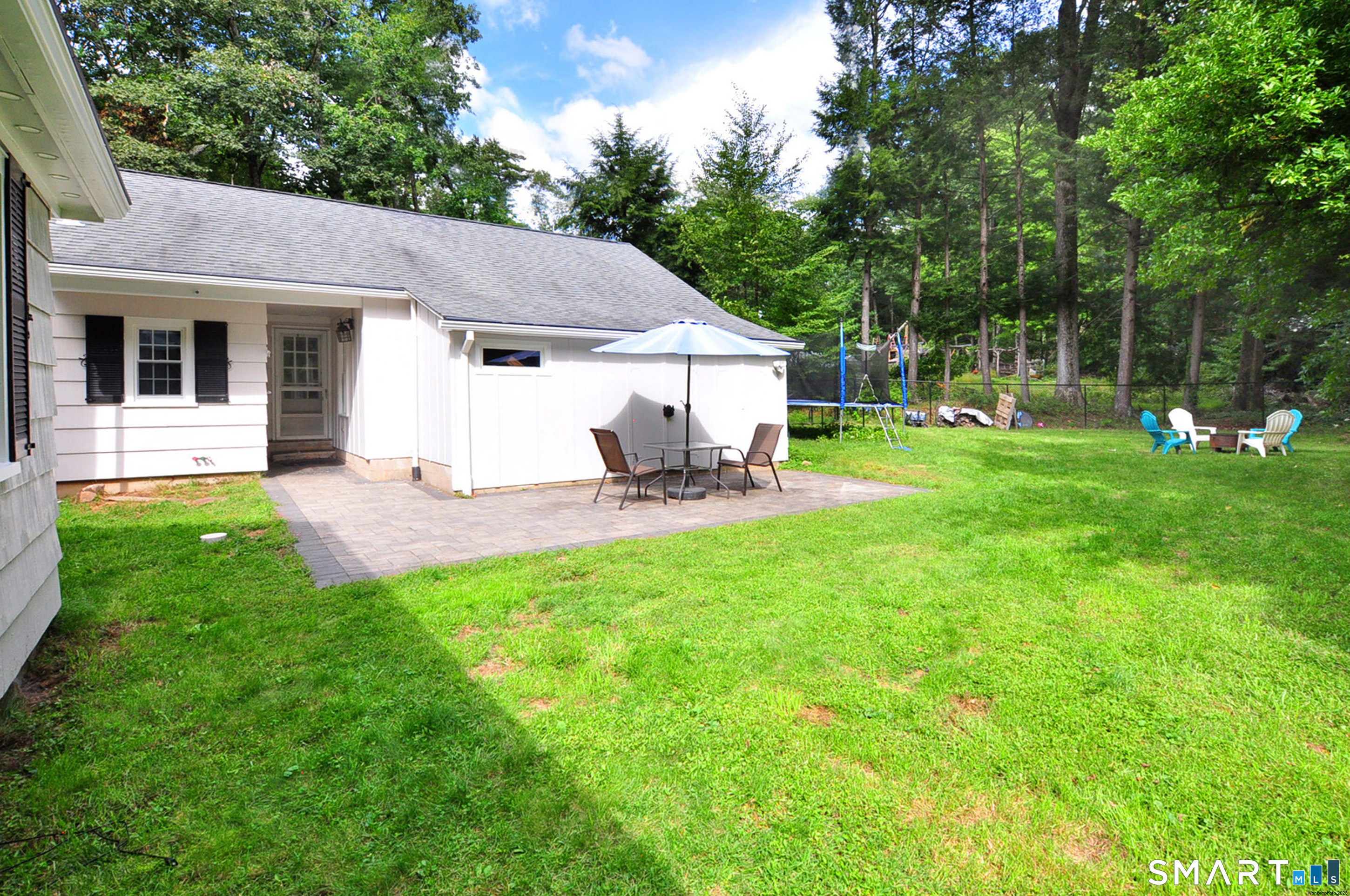 6 Raymond Road Avon, CT 06001 - Photo 35 of 38 Gallery Image 35