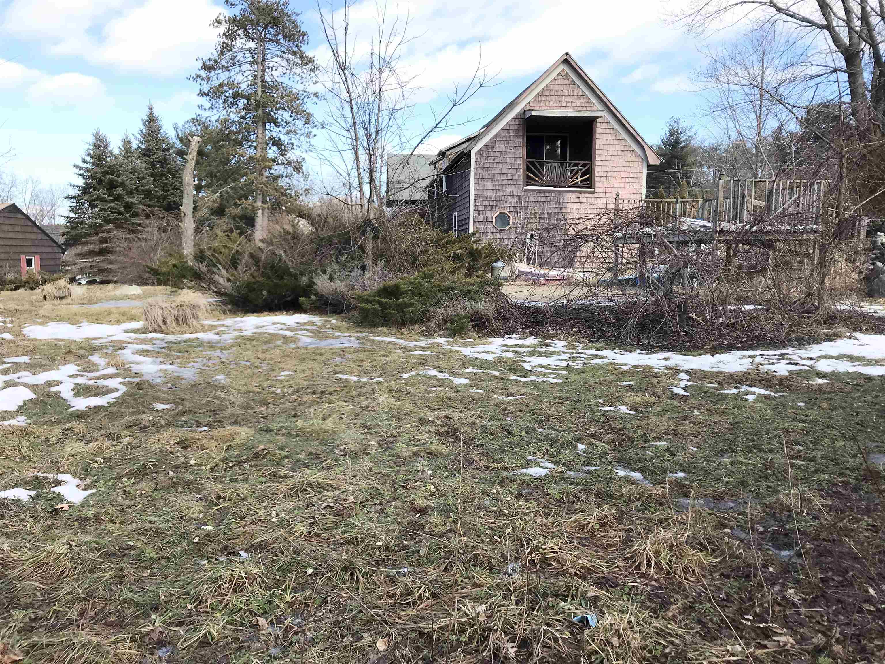 521 Bodwell Road Manchester, NH 03109 - Photo 7 of 31