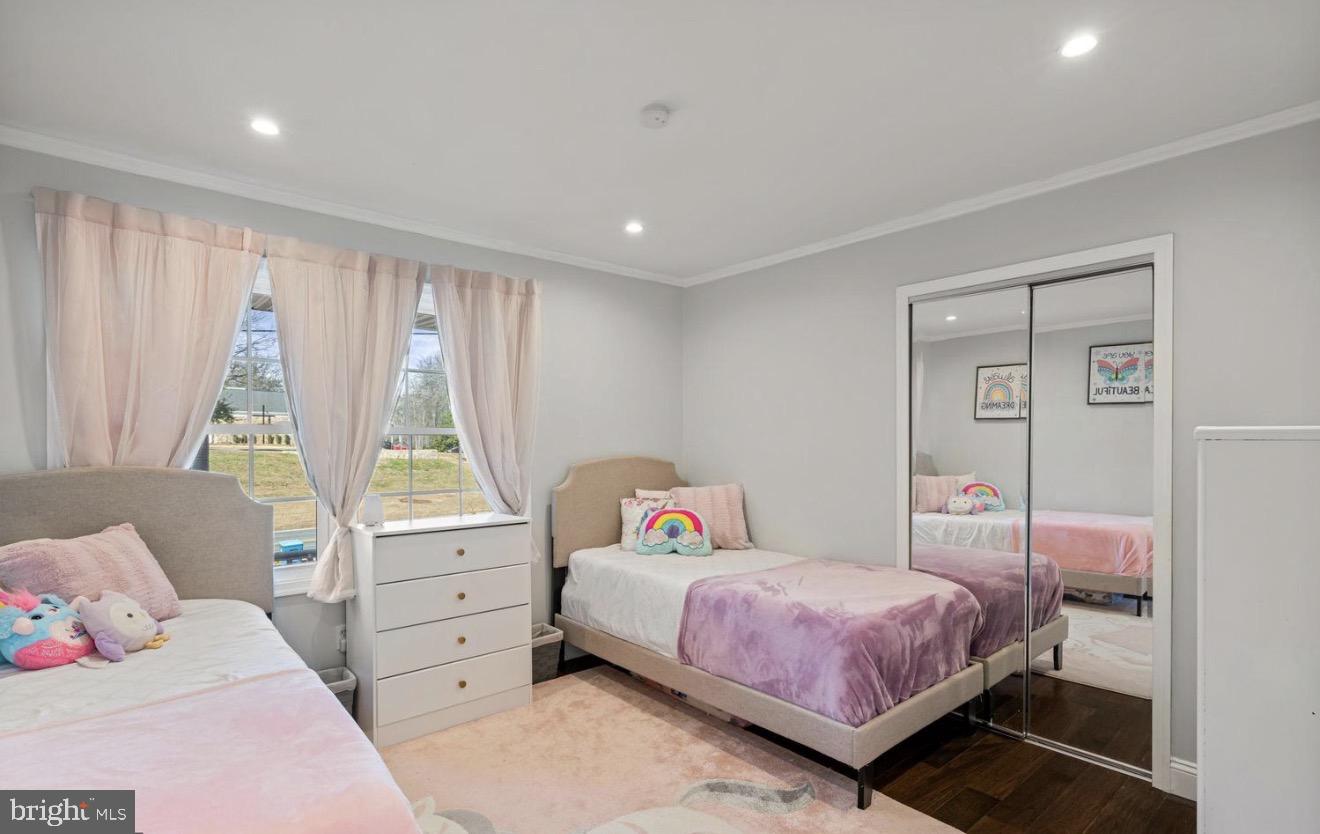 11611 Vale Road Oakton, VA 22124 - Photo 7 of 24 Bright and cozy children's retreat.