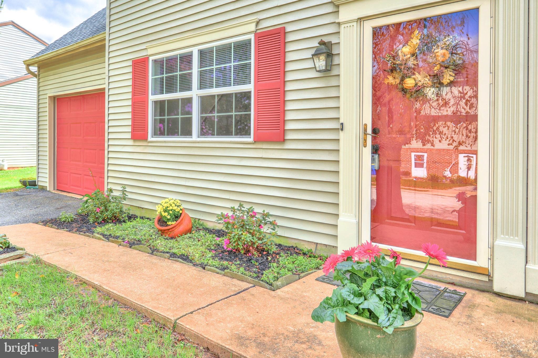 1615 Condor Lane Dover, PA 17315 - Photo 3 of 29 Can't get any cuter than this ...