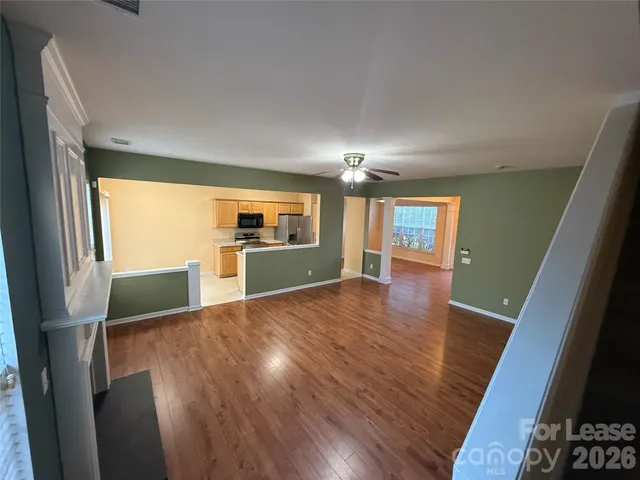 $2,250 | 11749 Harsworth Lane, Charlotte, NC 28277