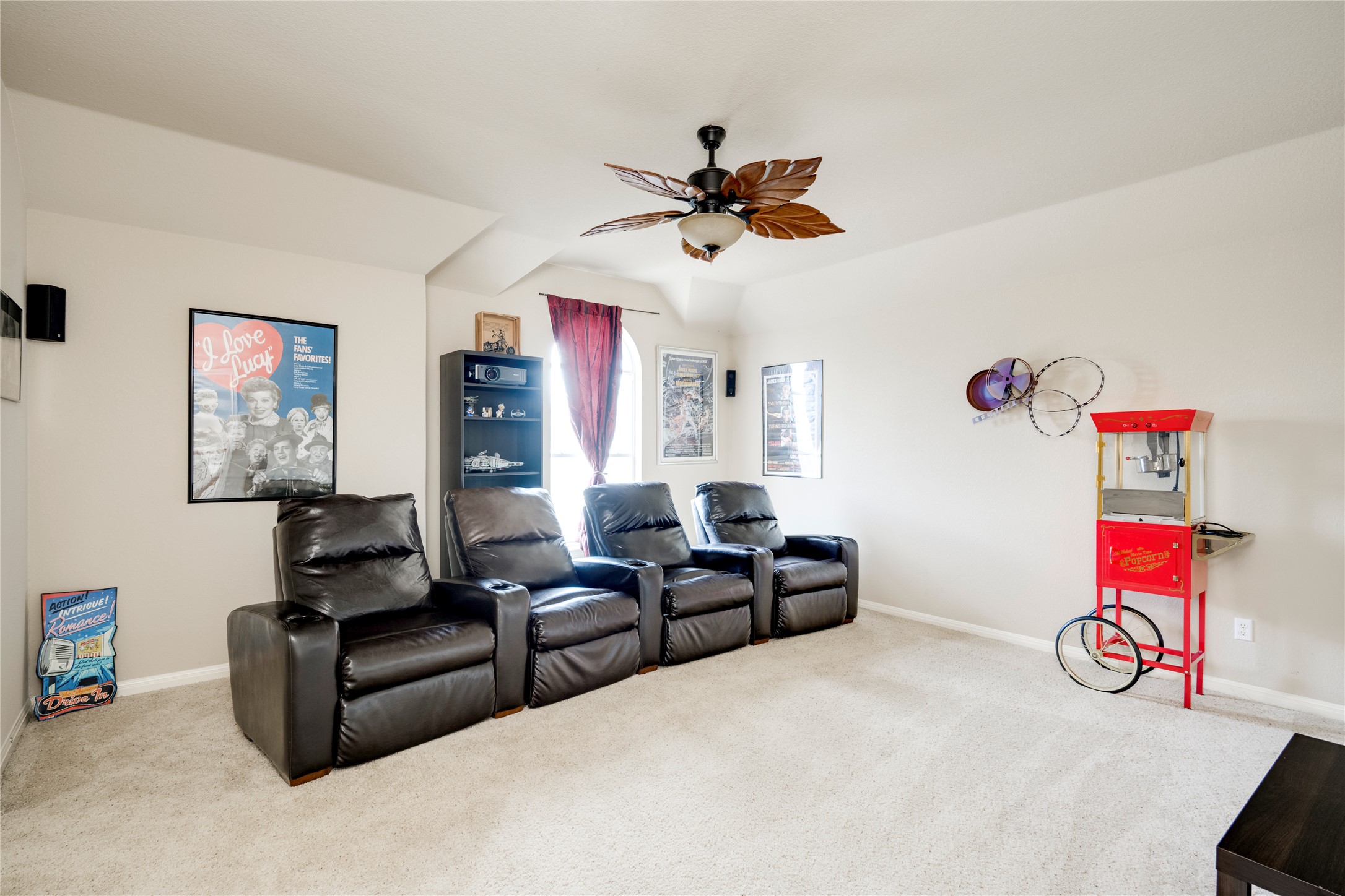 11332 Terrace Meadow Way Manor, TX 78653 - Photo 20 of 37 a living room with furniture a ceiling fan and a window
