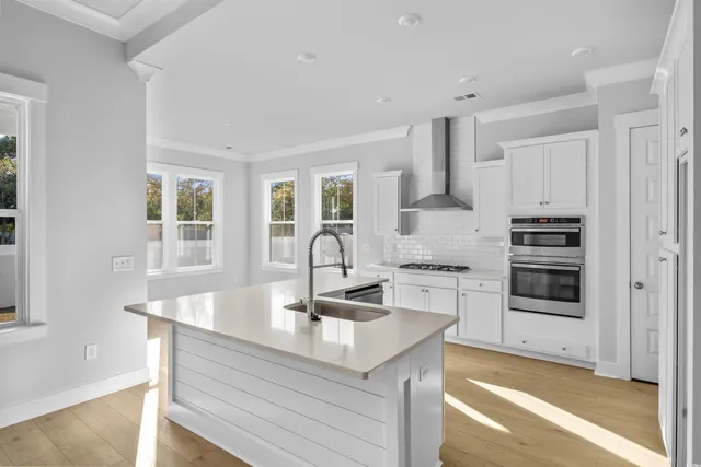 $699,000 | 231 Atlantic Breeze Street, Myrtle Beach, SC 29572