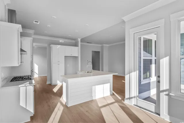 $699,000 | 231 Atlantic Breeze Street, Myrtle Beach, SC 29572