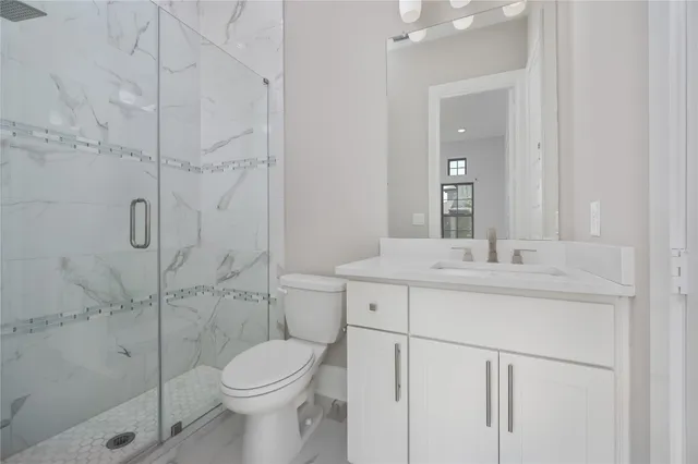 $6,500 | 19412 Summit Glory Trail, Unit 49, Spicewood, TX 78669