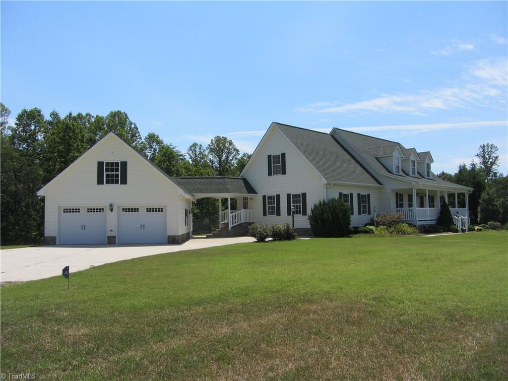855 Park Road Mayodan, NC 27027 - Photo 2 of 30